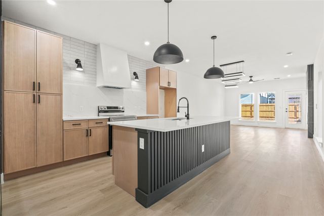 2616 Peabody Avenue, Dallas, TX 75215