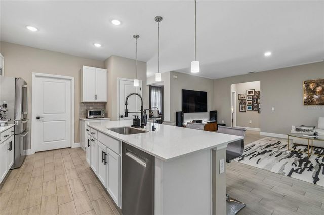 4916 HADER ROAD, North Port, FL 34288