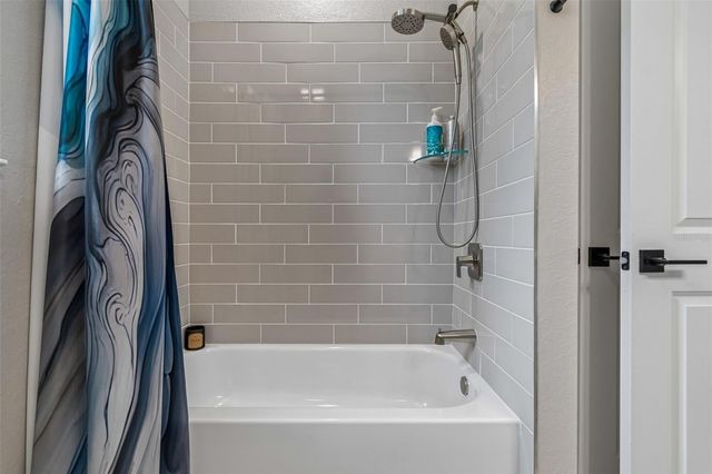 4916 HADER ROAD, North Port, FL 34288