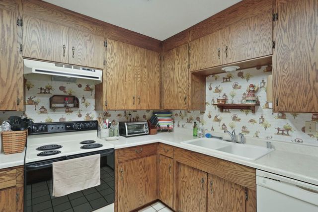 6632 E Acampo Rd, Acampo, CA 95220