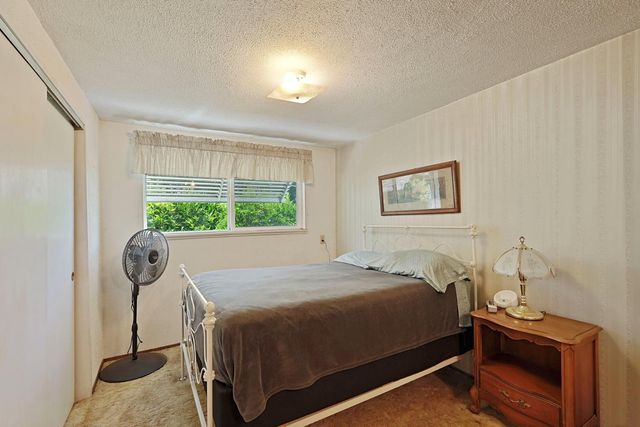 6632 E Acampo Rd, Acampo, CA 95220