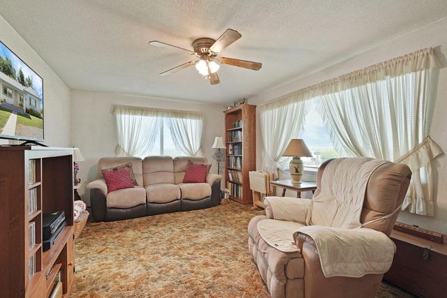 6632 E Acampo Rd, Acampo, CA 95220
