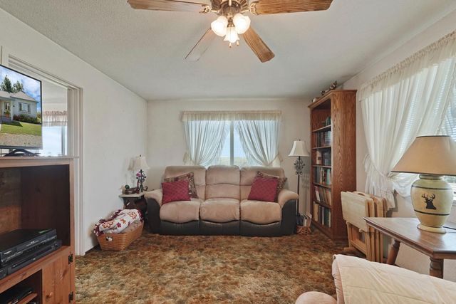 6632 E Acampo Rd, Acampo, CA 95220