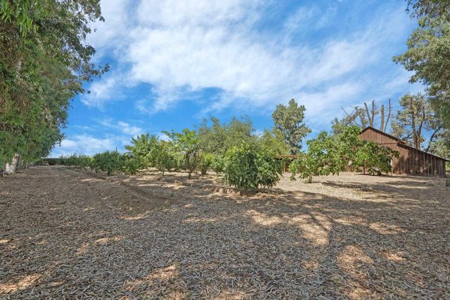 6632 E Acampo Rd, Acampo, CA 95220