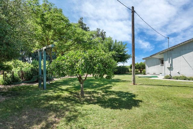6632 E Acampo Rd, Acampo, CA 95220