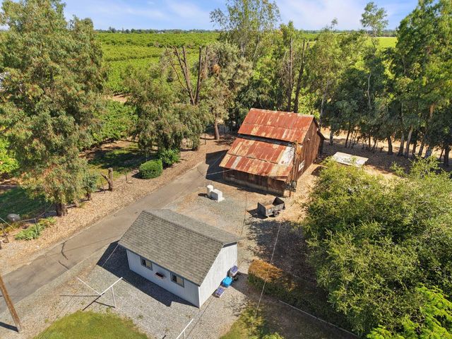 6632 E Acampo Rd, Acampo, CA 95220