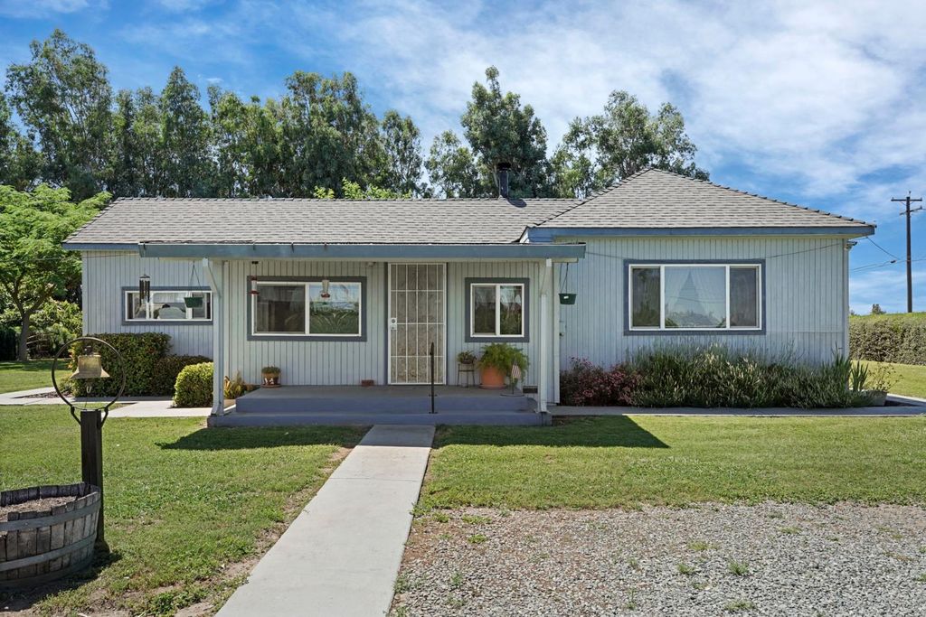 6632 E Acampo Rd, Acampo, CA 95220
