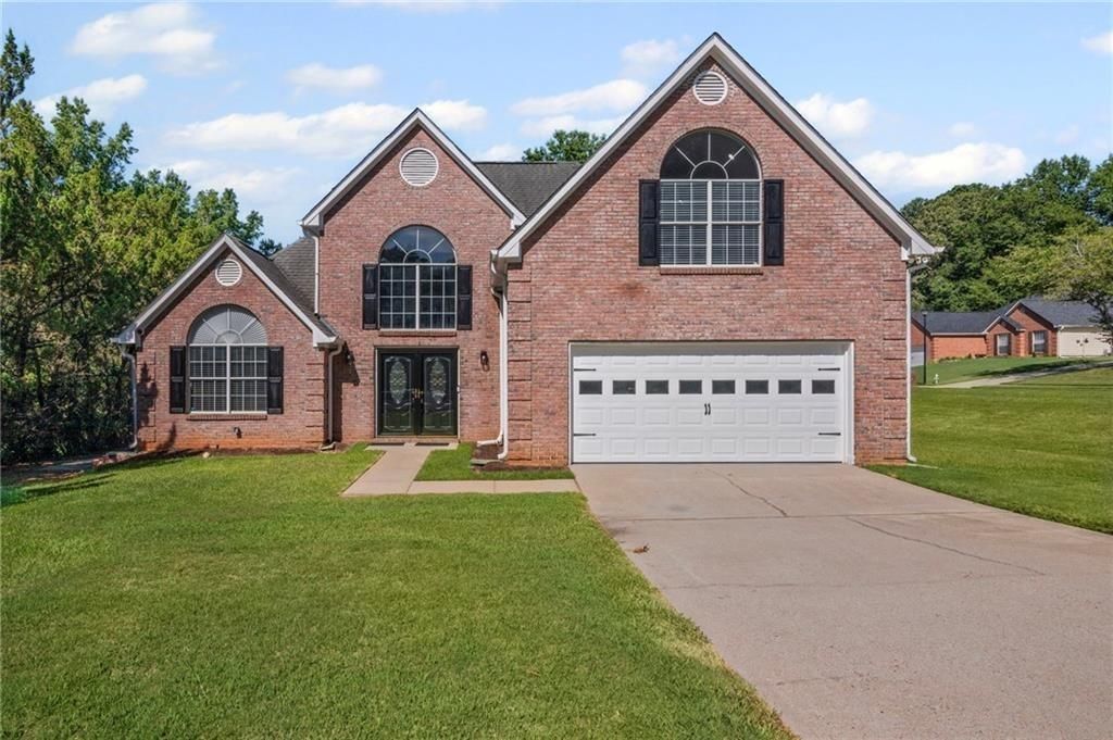 12189 Lauren Way, Fayetteville, GA 30215