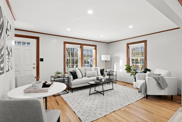 6 Ruth Lane, Hampton, NH 03842