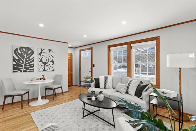 6 Ruth Lane, Hampton, NH 03842