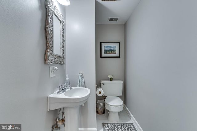 912 GREEN ST, Alexandria, VA 22314