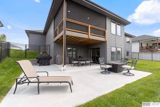 20958 Polk Street, Elkhorn, NE 68022