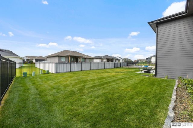 20958 Polk Street, Elkhorn, NE 68022