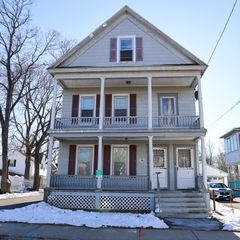 80 Viola St 1, Lowell, MA 01851