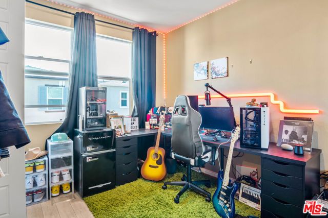 720 Grace Avenue, Inglewood, CA 90301