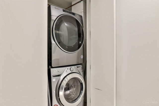 1203 Vine Street, Cincinnati, OH 45202