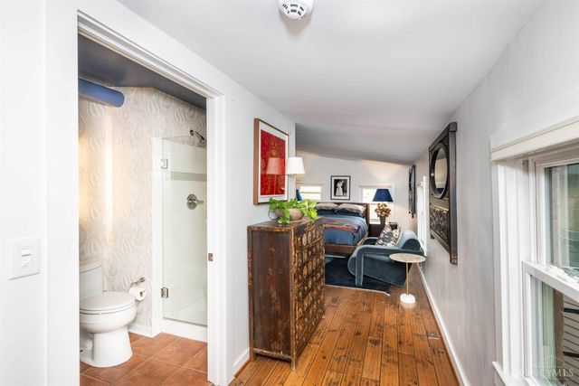 1203 Vine Street, Cincinnati, OH 45202