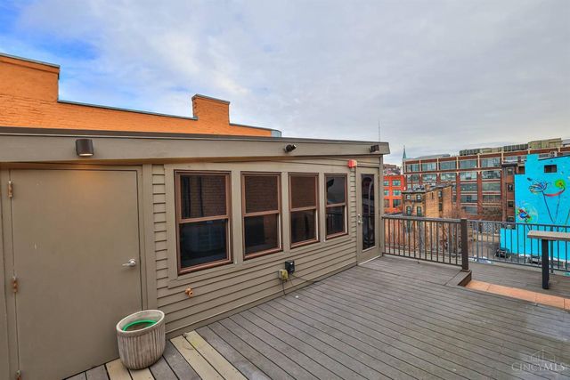 1203 Vine Street, Cincinnati, OH 45202