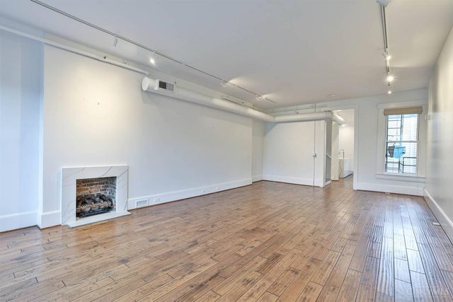 1203 Vine Street, Cincinnati, OH 45202