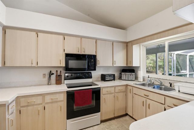 1737 W OLYMPIA STREET, Hernando, FL 34442