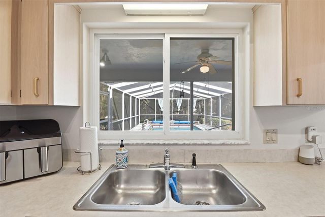 1737 W OLYMPIA STREET, Hernando, FL 34442