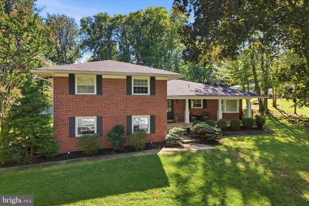 119 WILTON WOODS, MEDIA, PA 19063 — exterior