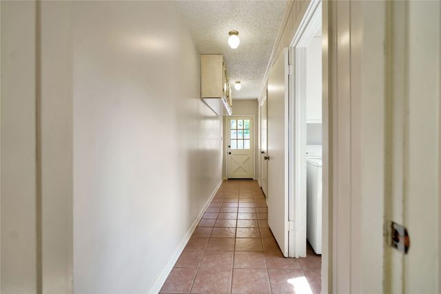 1114 Brookshire Drive, Tyler, TX 75071