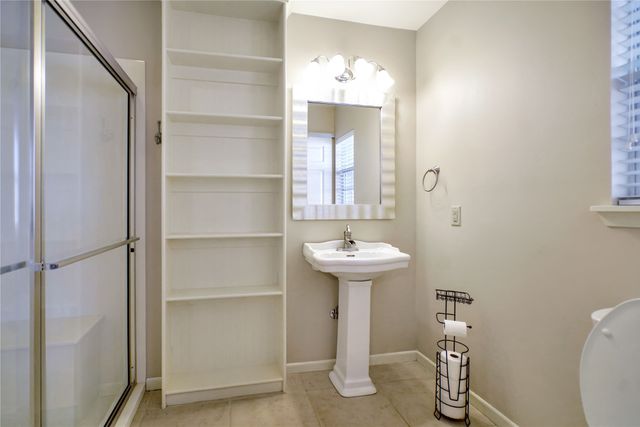 1114 Brookshire Drive, Tyler, TX 75071
