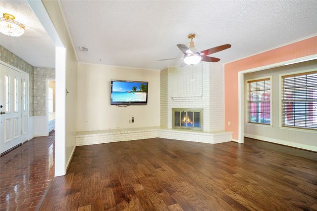 1114 Brookshire Drive, Tyler, TX 75071