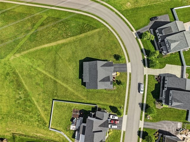 127 Olivia Avenue, Adams Twp, PA 16046