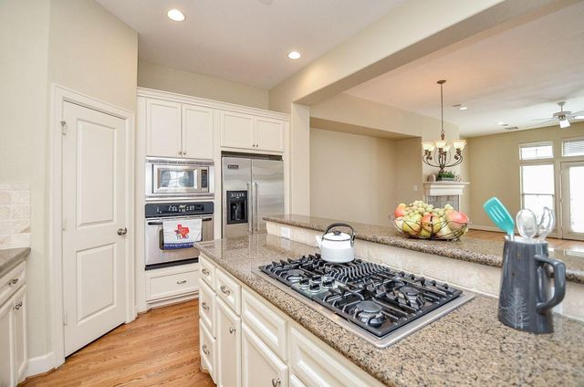 222 Knox Street F, Houston, TX 77007