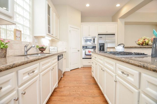 222 Knox Street F, Houston, TX 77007