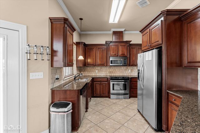 403 Blackwood Circle, Haughton, LA 71037