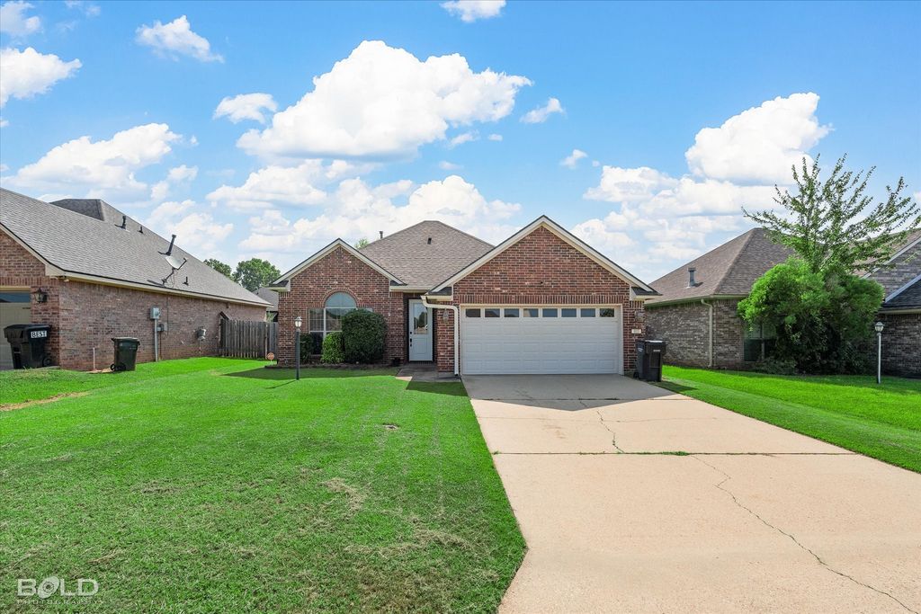 403 Blackwood Circle, Haughton, LA 71037