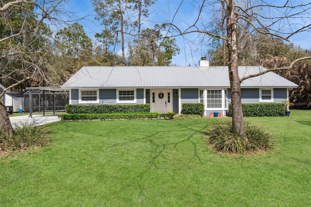 Image 35 of property listing at 14335 FRESNO DRIVE, Orlando, FL 32832