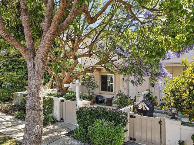 630 Meyer Lane D, Redondo Beach, CA 90278