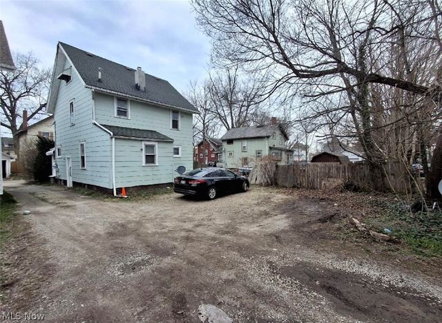 530 Rosemont Court NW, Canton, OH 44708