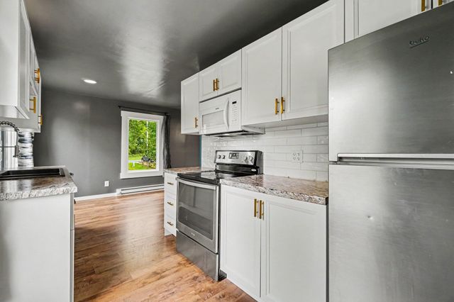2208 Ramona Avenue, Portage City, MI 49002