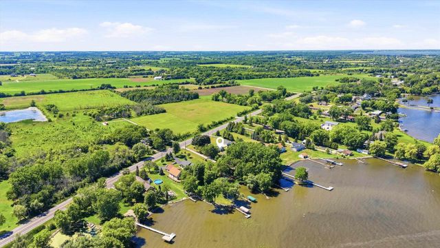 7344 S US HWY 45, Oshkosh, WI 54902