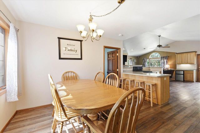 7344 S US HWY 45, Oshkosh, WI 54902