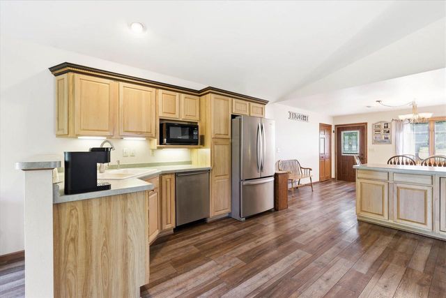 7344 S US HWY 45, Oshkosh, WI 54902