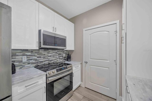 4221 W SPRUCE STREET 2217, Tampa, FL 33607