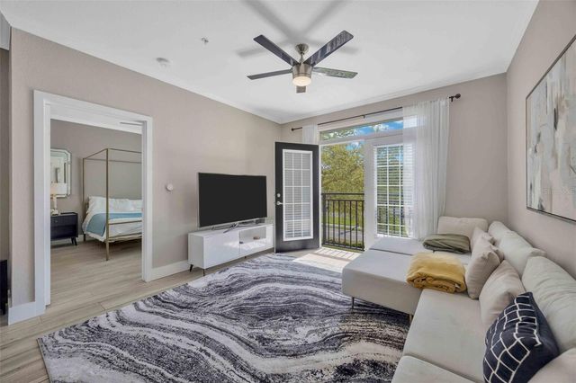 4221 W SPRUCE STREET 2217, Tampa, FL 33607