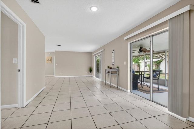 330 Shores Blvd, St Augustine, FL 32086