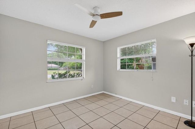 330 Shores Blvd, St Augustine, FL 32086