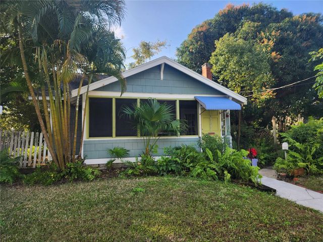 2121 7TH AVENUE W, Bradenton, FL 34205