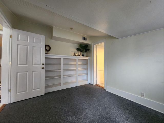 2121 7TH AVENUE W, Bradenton, FL 34205