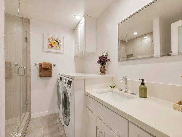 12803 Bloomfield 2, Studio City, CA 91604