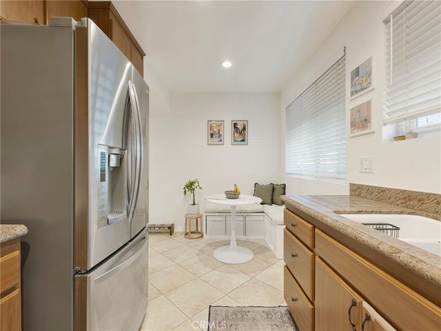 12803 Bloomfield 2, Studio City, CA 91604