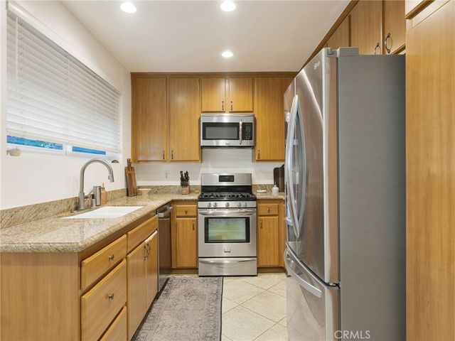 12803 Bloomfield 2, Studio City, CA 91604